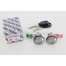 Nissan Sentra B13 '92-'94, B14 '95-'99 Door Lock with Keys | OE Part Number : B13 80600/1-50J00 / B14 80600/1-1M325 Nissan Sentra B13 '92-'94, B14 '95-'99 Door Lock with Keys | OE Part Number : B13 80600/1-50J00 / B14 80600/1-1M325